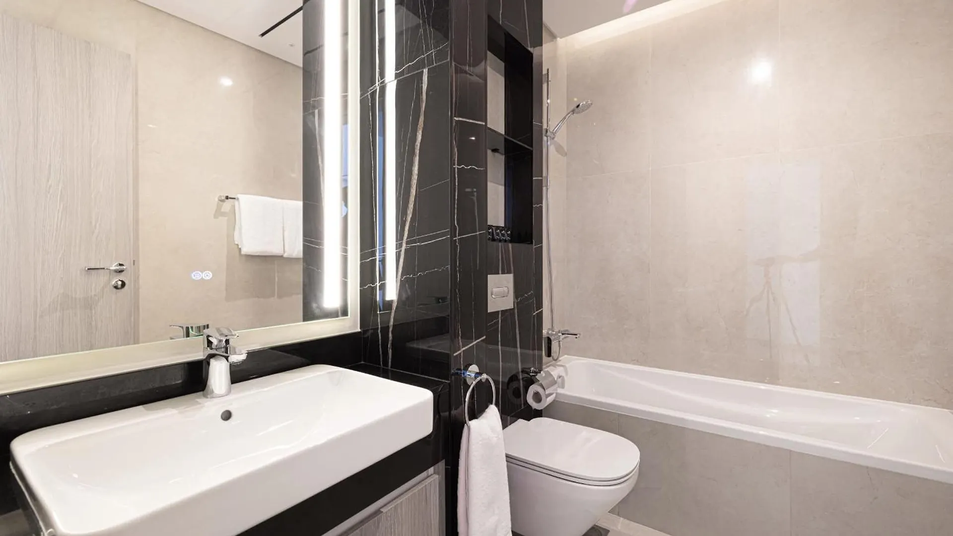 Stunning High-Floor 1Br Near Marina & Jbr Apartment Dubai 0*,